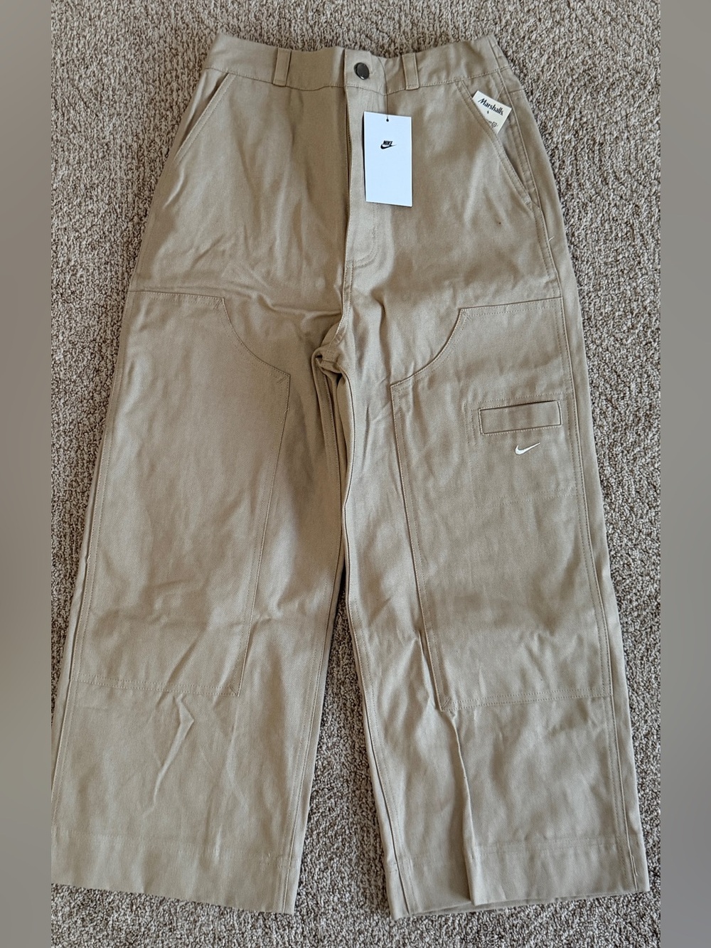 Nike Loose fit Cargo pants